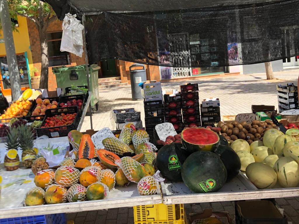Mercado de frutas y verduras en Dénia