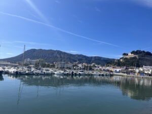 Der Hafen El Portet von Dénia 