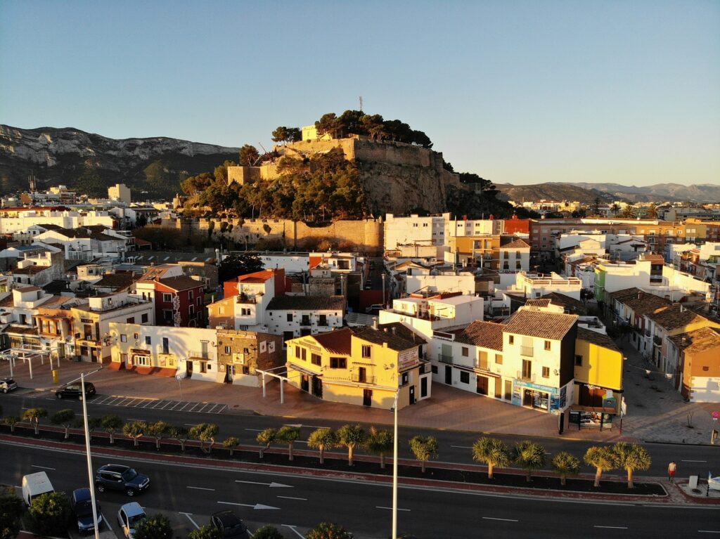 denia